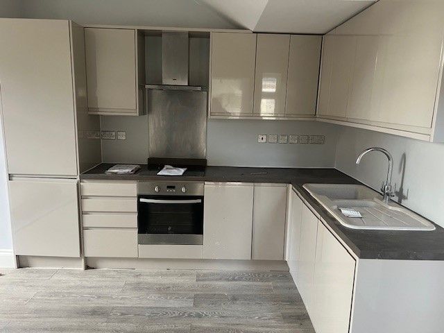 Property photo 3 of 4 Kitchen