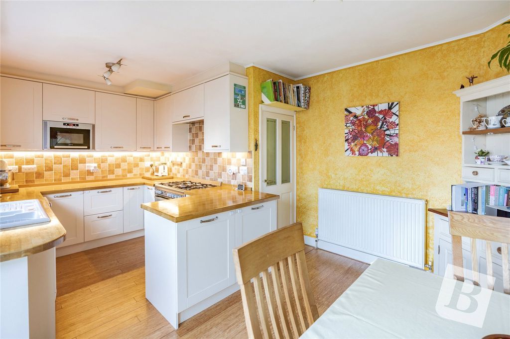 Property photo 3 of 20 Picture No. 20