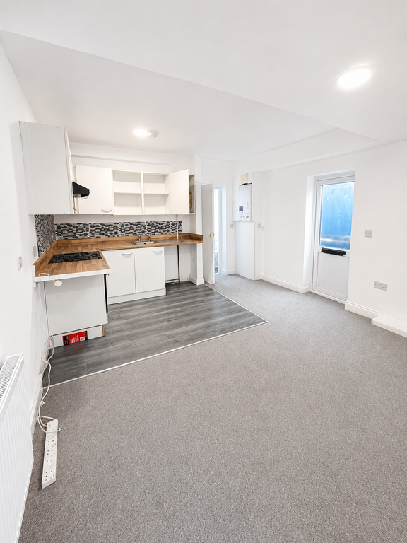 Property photo 1 of 4