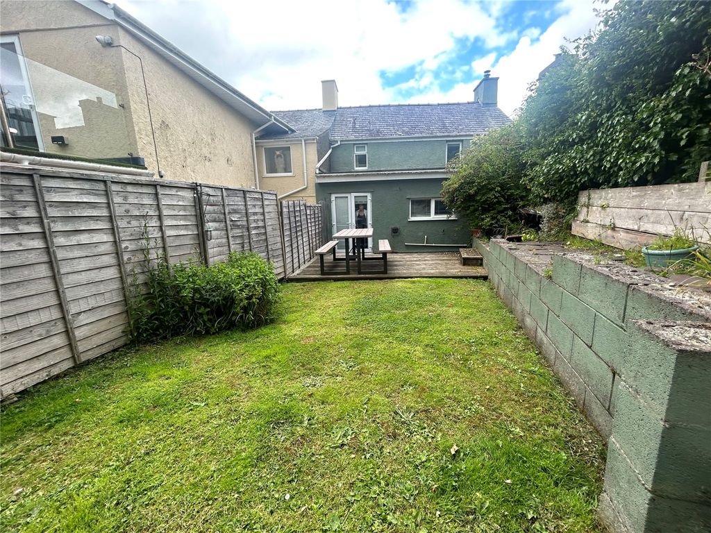 Property photo 3 of 12 Picture No. 06