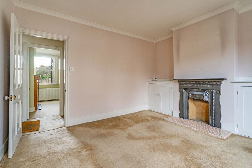 Property photo 3 of 12 Living Room