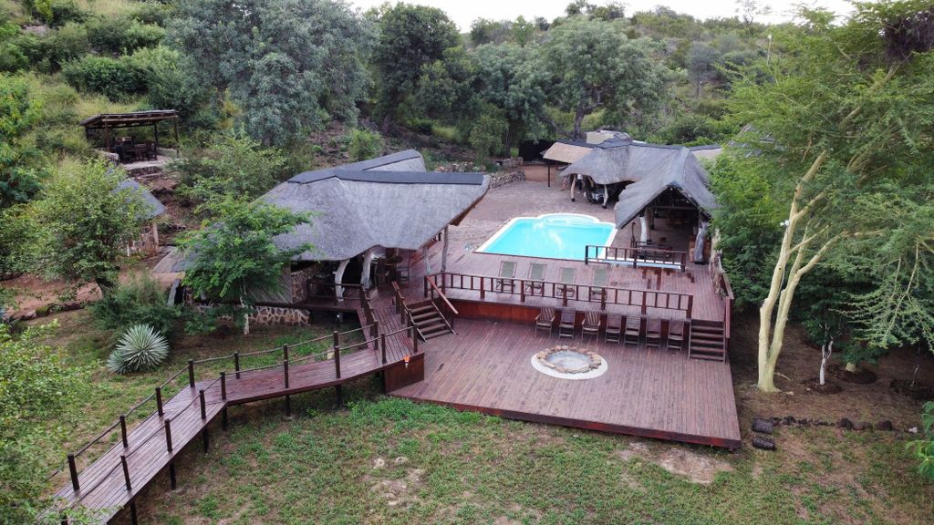 Property photo 1 of 48 1Hs1696309