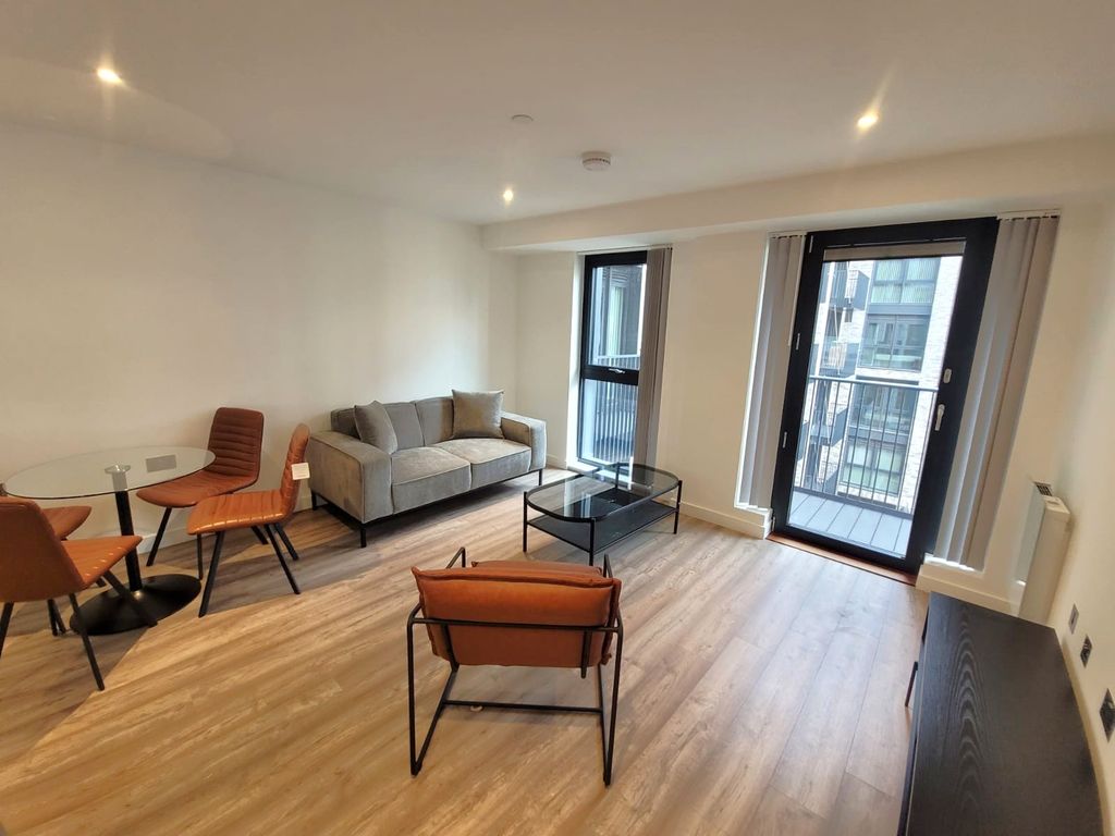 Property photo 1 of 5