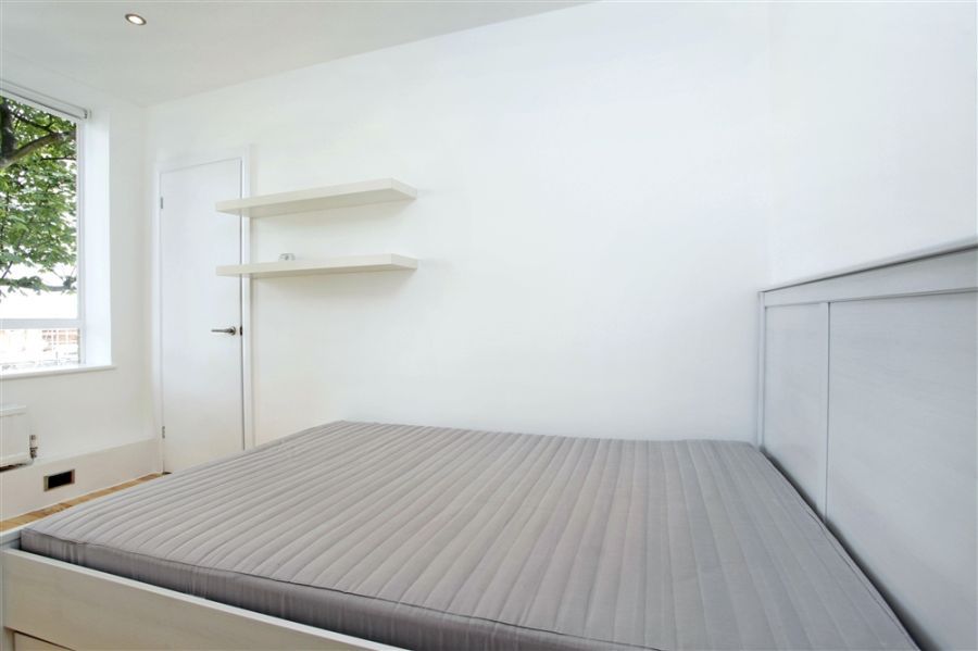 Property photo 3 of 4