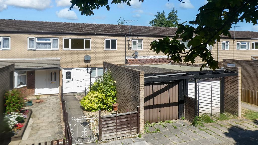 Property photo 1 of 16 1090846-Copy.Jpg