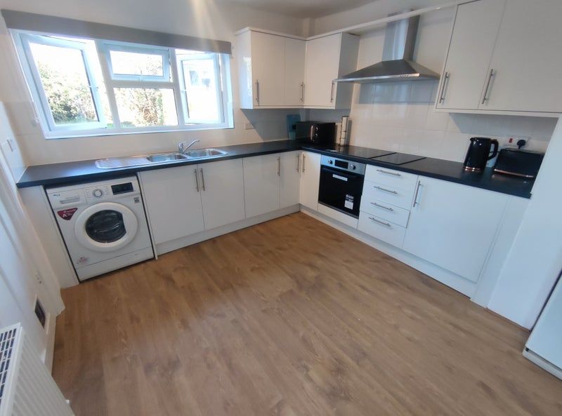 Property photo 2 of 3