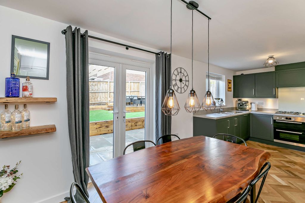 Property photo 2 of 14 Kitchen Diner