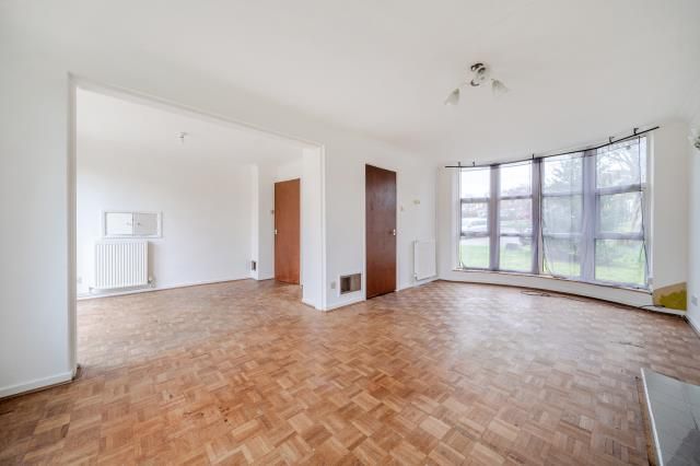 Property photo 3 of 13 Photo