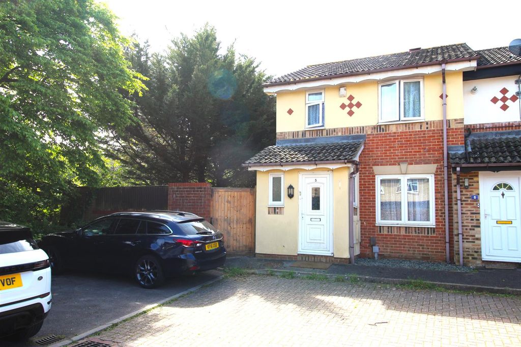 Property photo 1 of 12 Img_3750.Jpg
