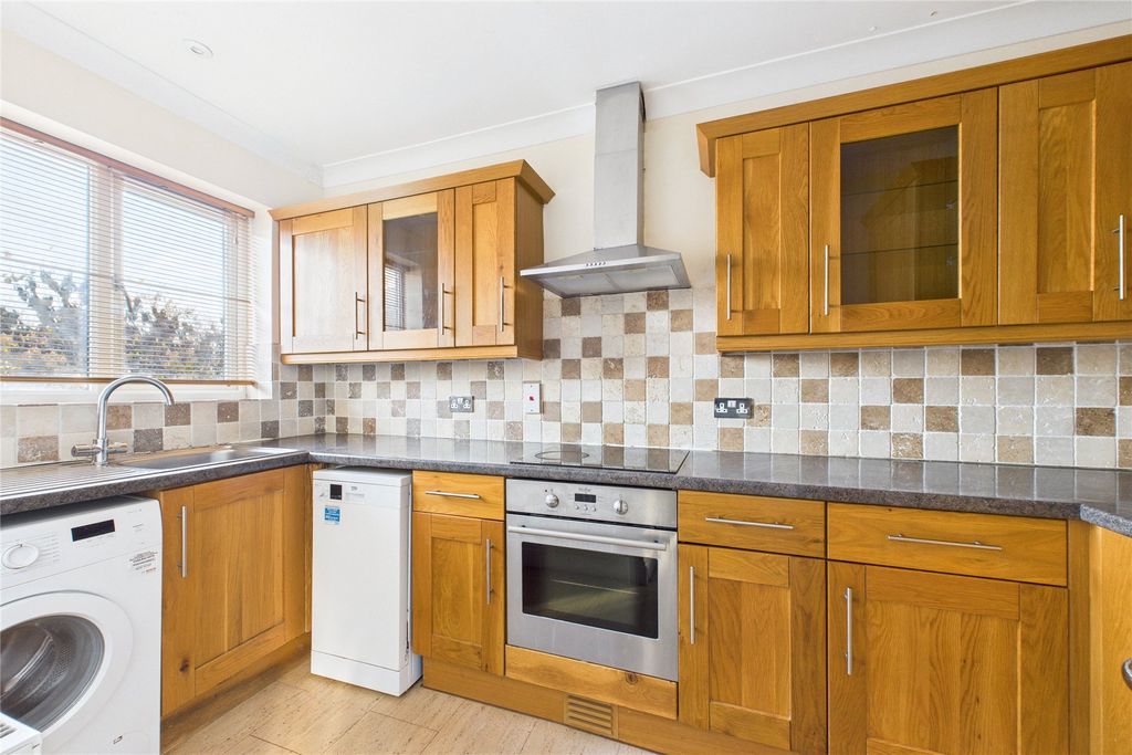 Property photo 3 of 7 Picture No. 19