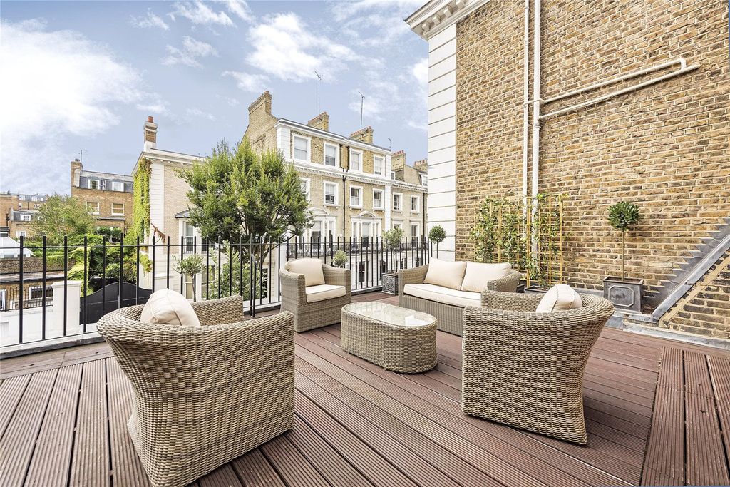 Property photo 2 of 22 Picture No. 50