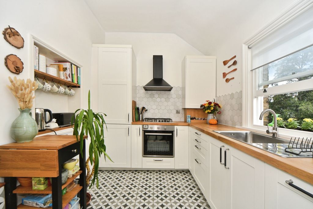 Property photo 3 of 18 Dsc_9948