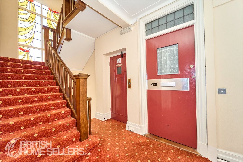 Property photo 2 of 23 Picture No. 06
