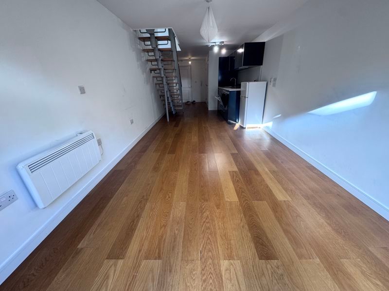 Property photo 2 of 13 Photo 12