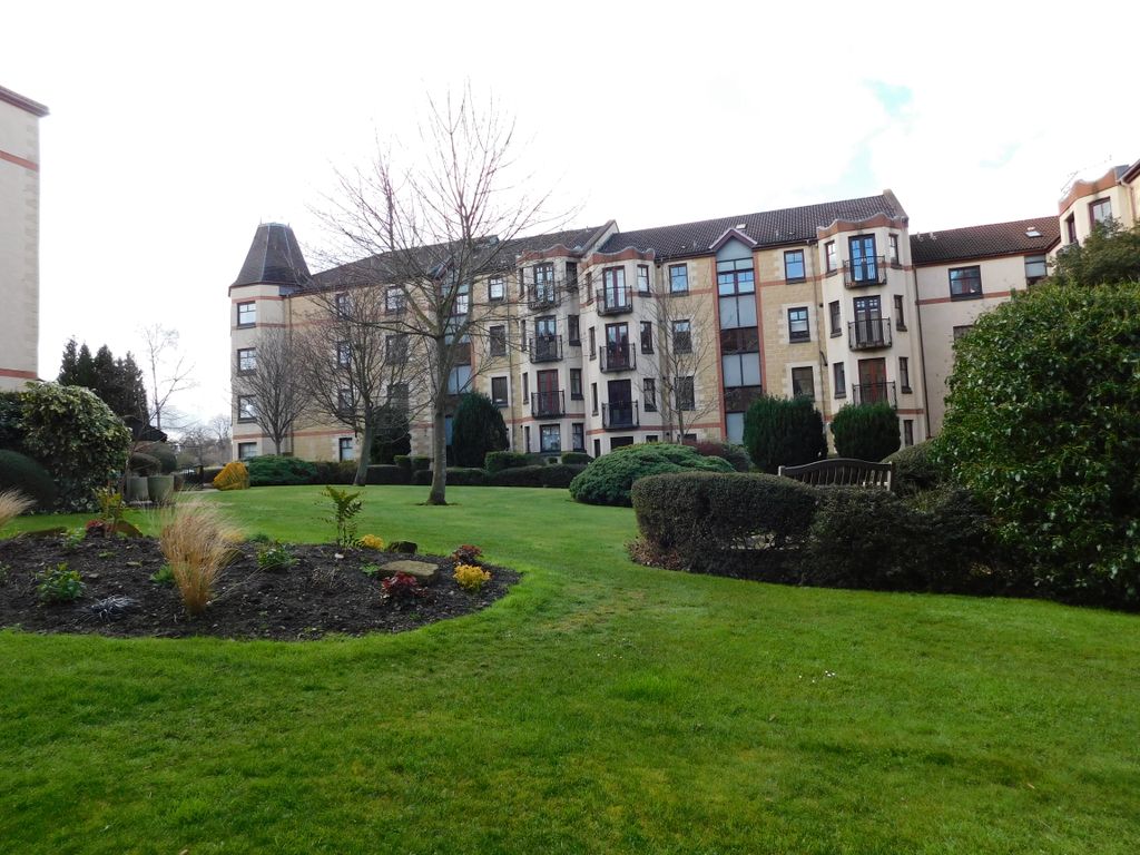 Property photo 3 of 18