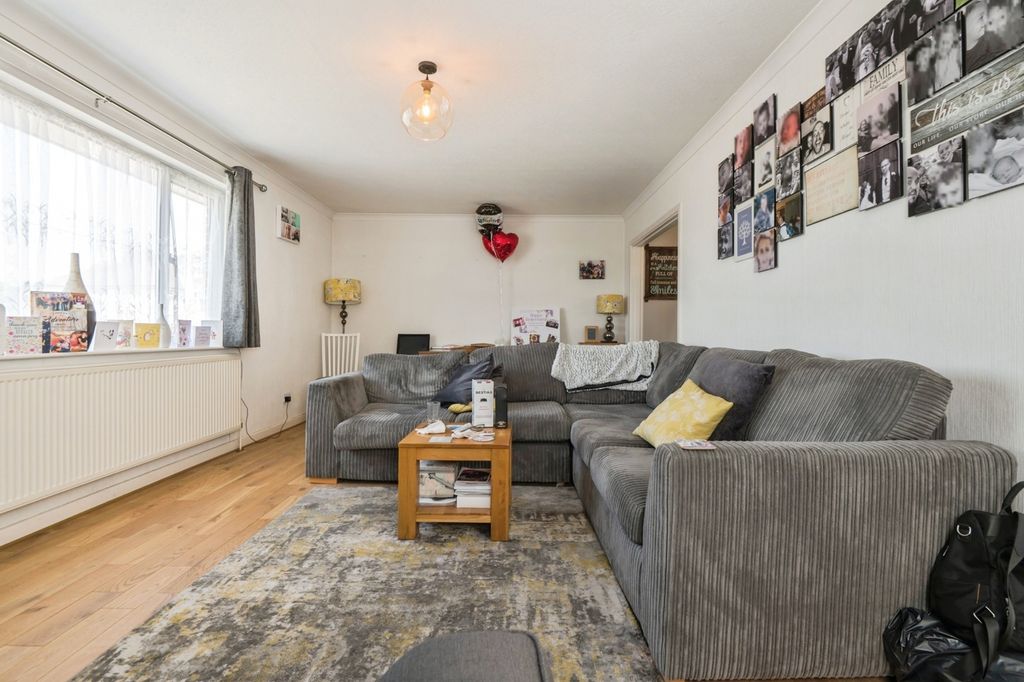 Property photo 1 of 15 Photo