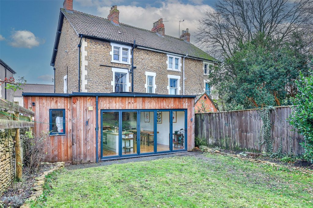 Property photo 1 of 27 Picture No. 43