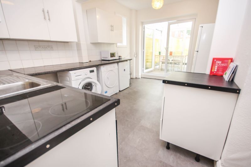 Property photo 2 of 14 Photo 19