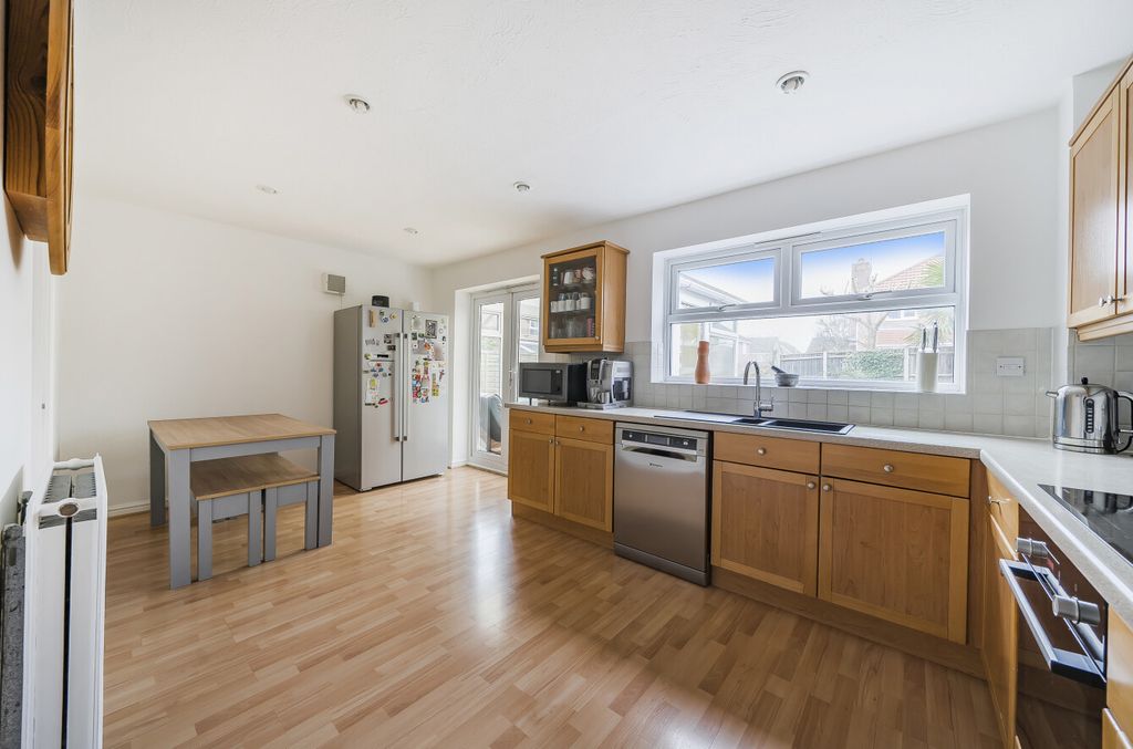 Property photo 3 of 15 1424116 - 3.Jpg