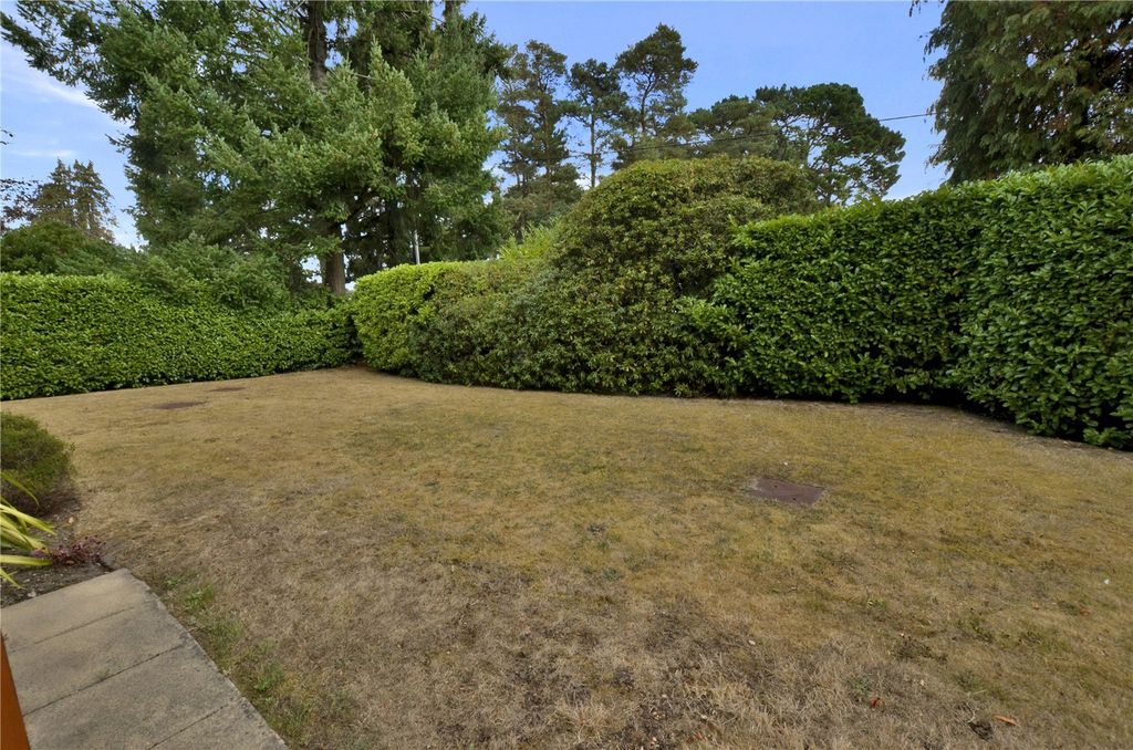 Additional image 14 of 2 bed flat for saleGolf Links Road, Ferndown, Dorset BH22