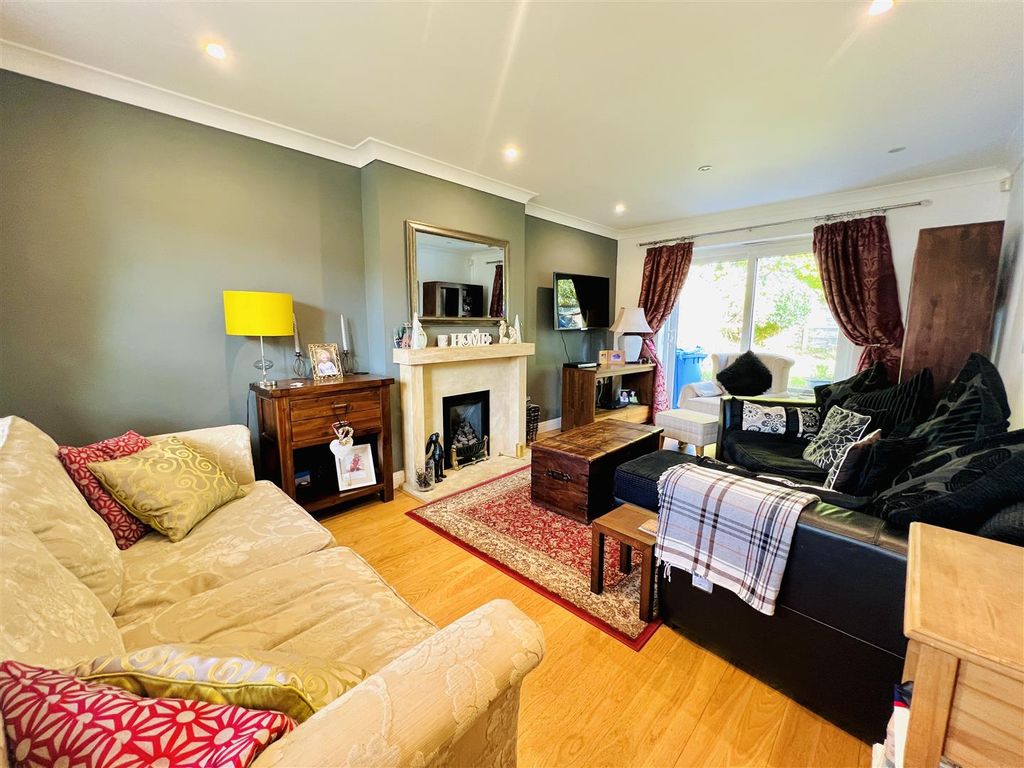 Property photo 2 of 37 Image 2