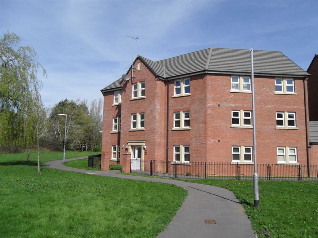Property photo 1 of 8