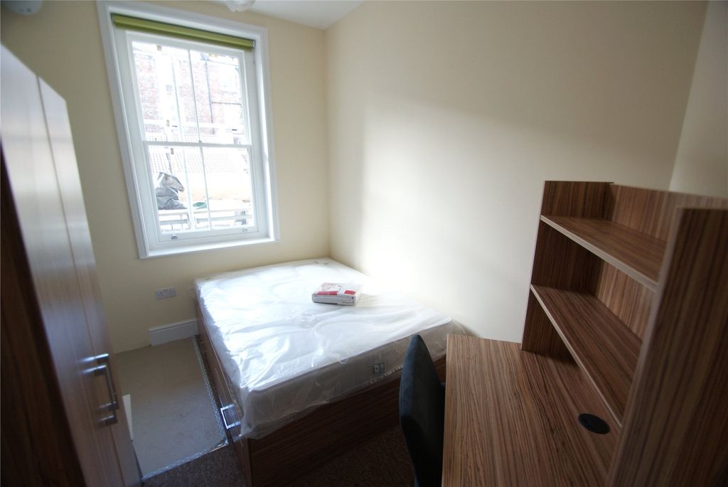Property photo 1 of 3 Picture No. 01