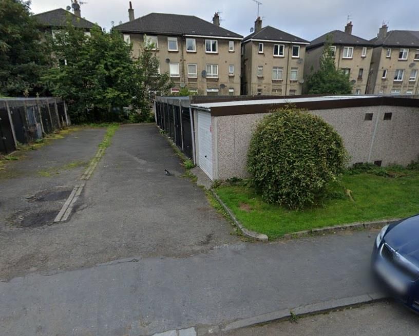 Property photo 1 of 3