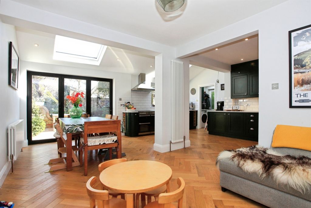 Property photo 3 of 20