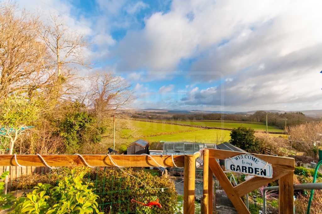 Property photo 3 of 28 Dsc_6677-Hdr