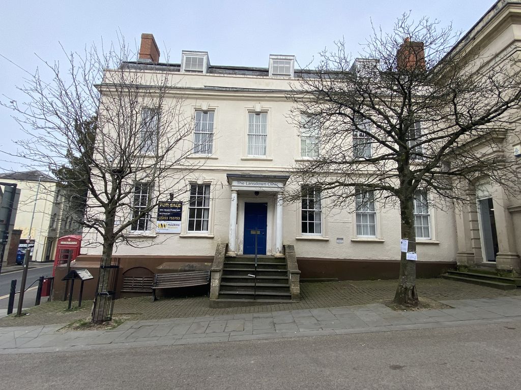 Property photo 1 of 7 Prominent Period Building