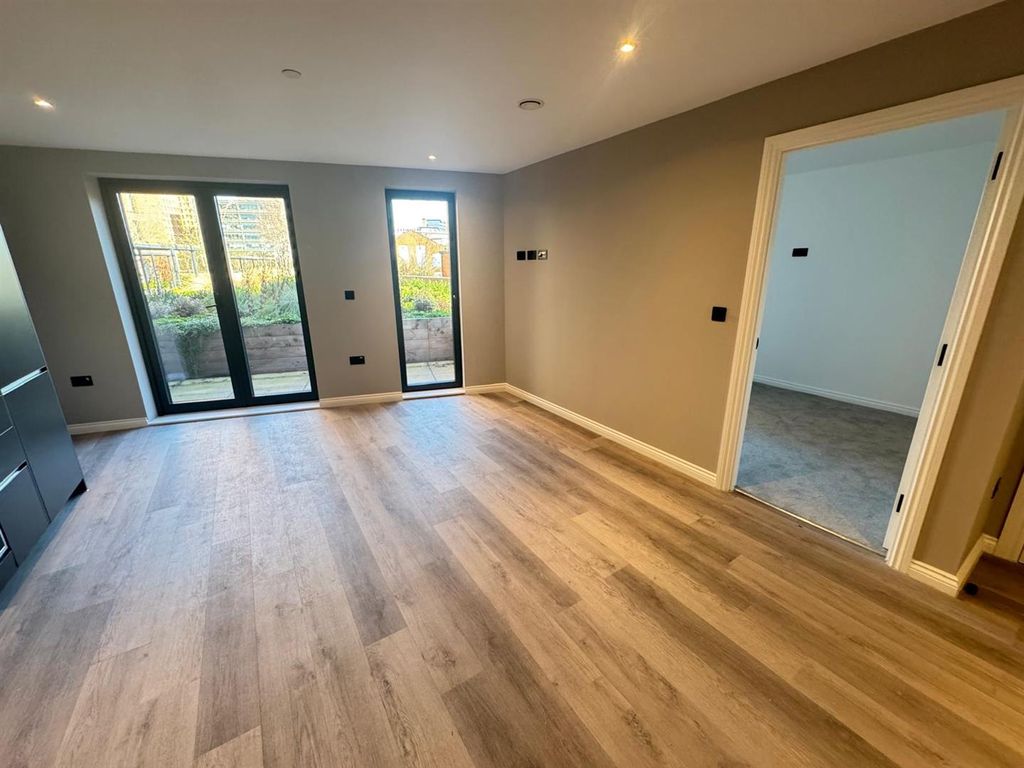 Property photo 2 of 9 Whatsapp Image 2025-11-25 At 11.55.11 (6).Jpeg