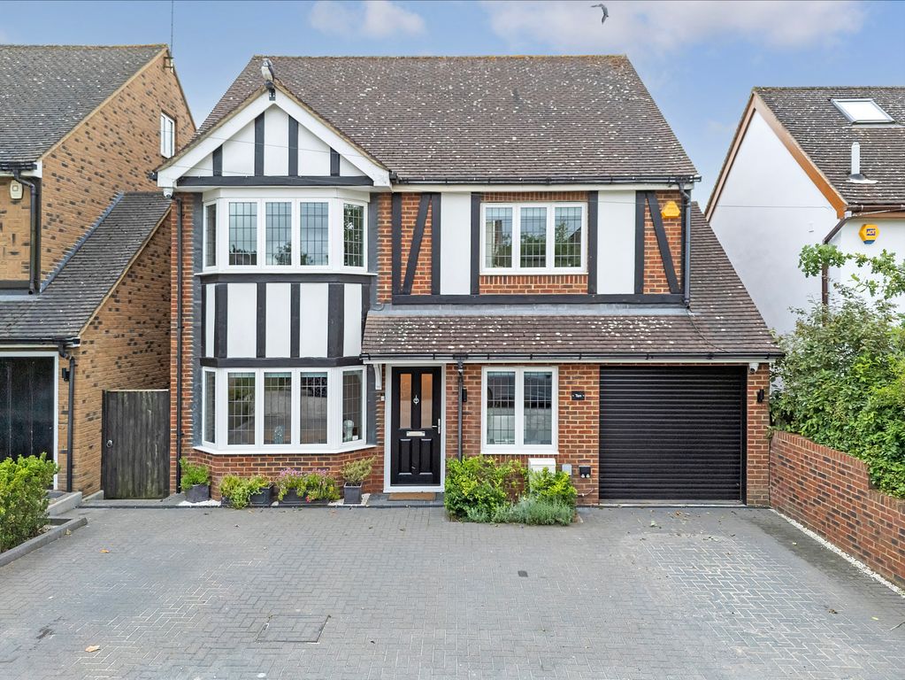 Property photo 1 of 36 Picture No. 06