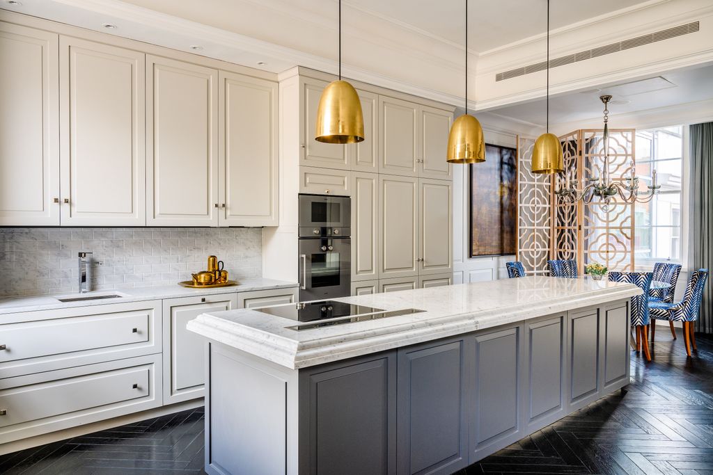 Property photo 2 of 35