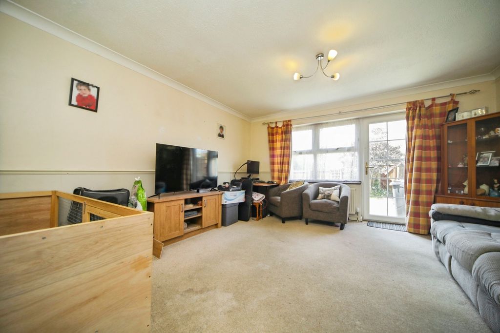 Property photo 3 of 20 Pbox-Img.Jpg