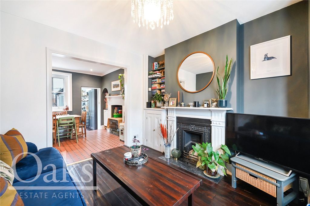 Property photo 2 of 11 Picture No. 08