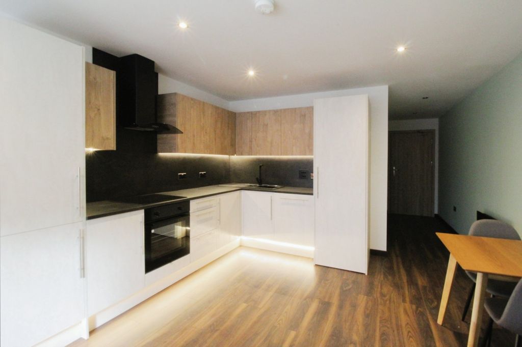 Property photo 2 of 10 Kitchen/Living Space