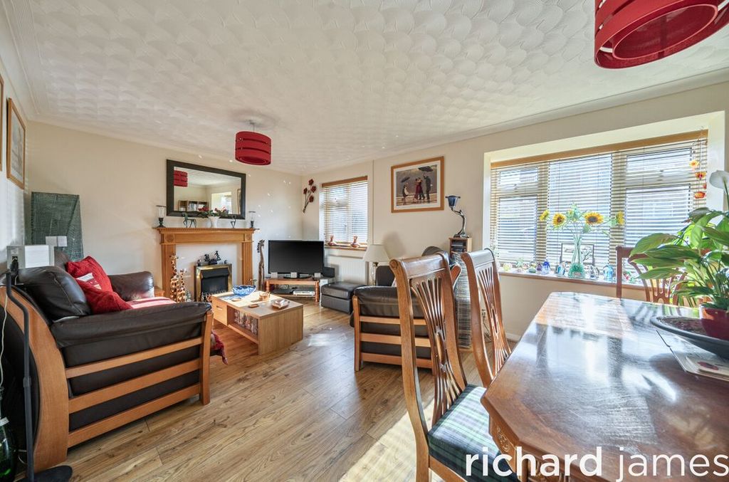 Property photo 2 of 11 0389051599d14A9699477544c6Daa034