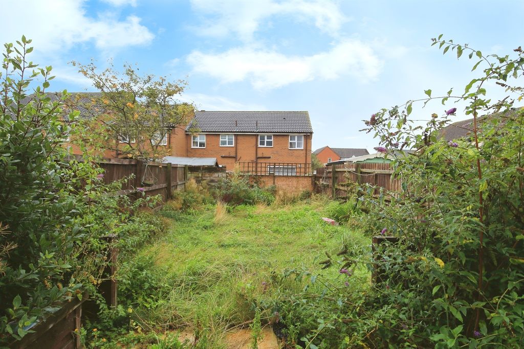 Property photo 2 of 13