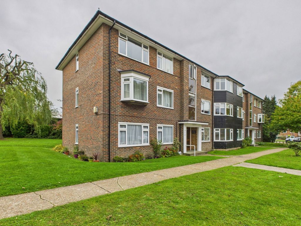 Property photo 1 of 9