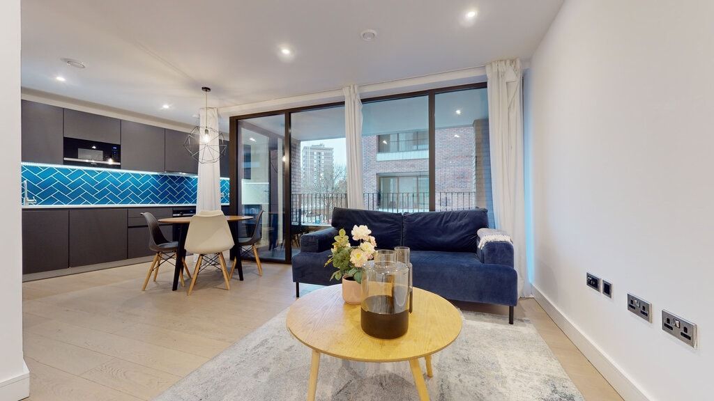 Property photo 1 of 4