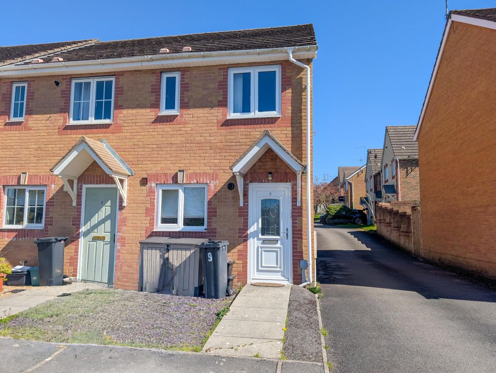 Property photo 1 of 7 Exterior