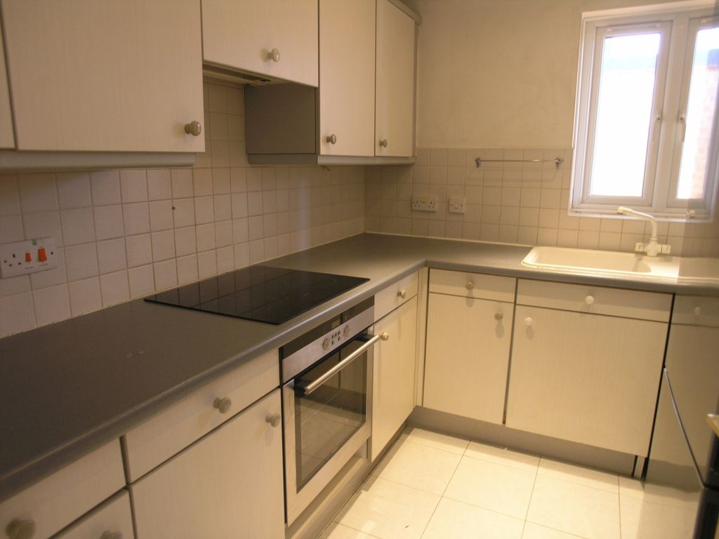 Property photo 2 of 5 P1015011