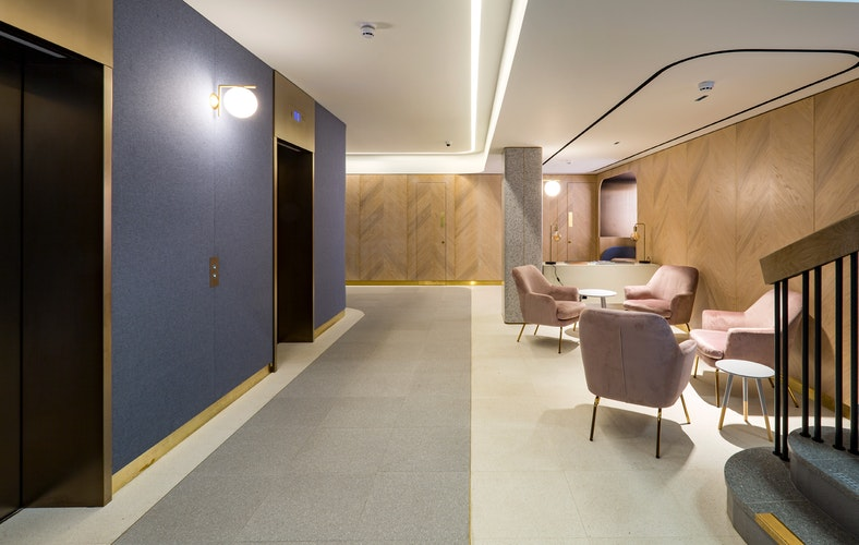 Property photo 2 of 8