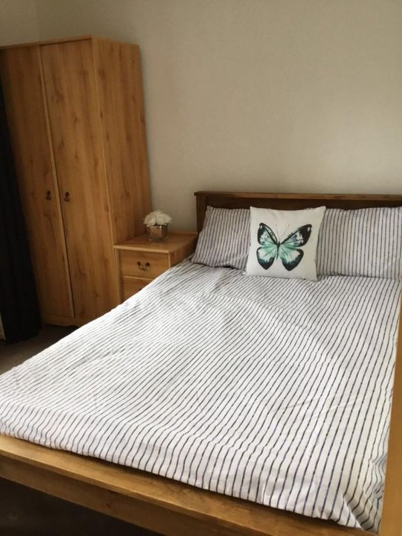 Property photo 1 of 16 298 Bed 2 (2).Jpg