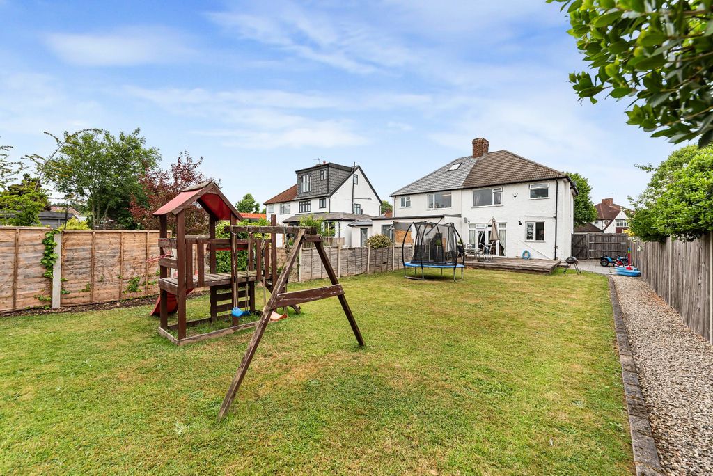 Property photo 3 of 17 Picture No. 06