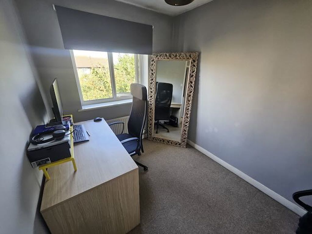 Property photo 3 of 10 Photo 22