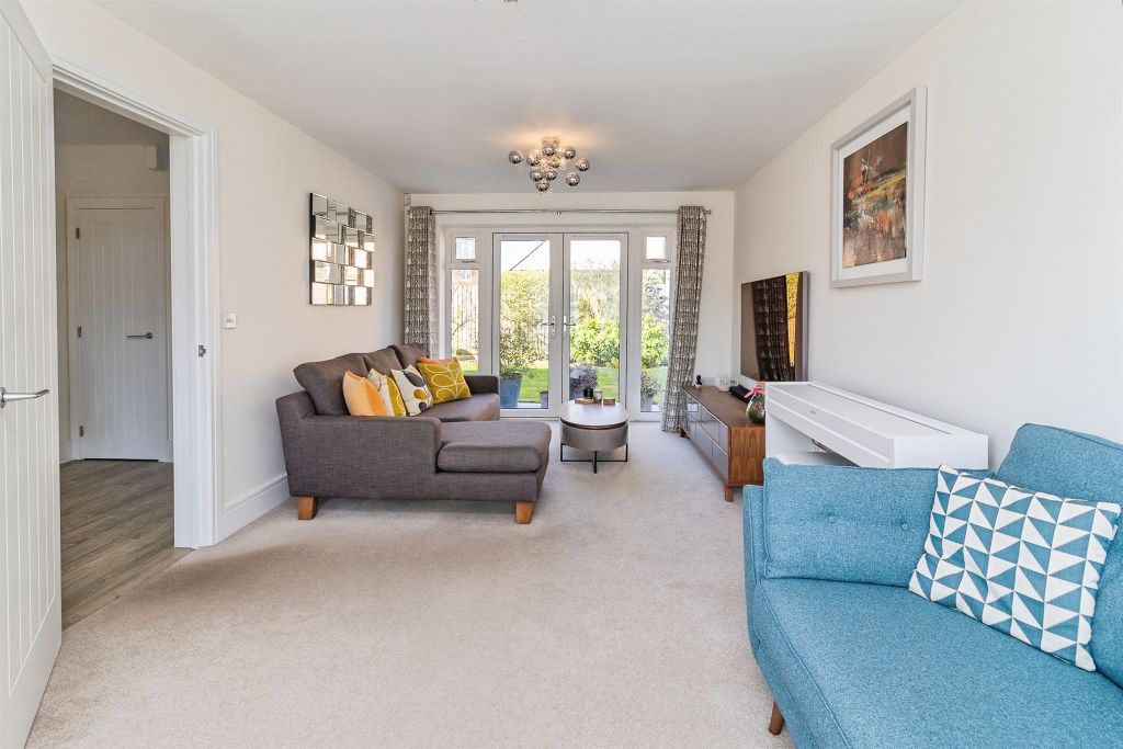 Property photo 2 of 17