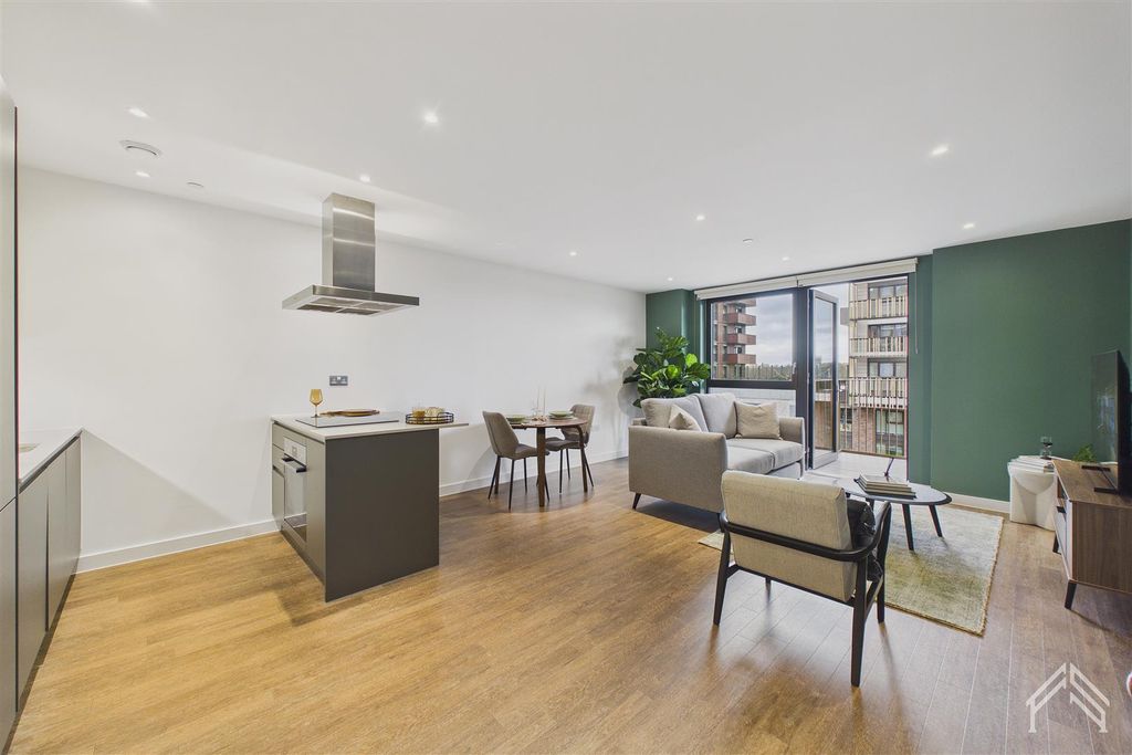 Property photo 1 of 19 Cam02700G0-Pr0449-Still006.Jpg