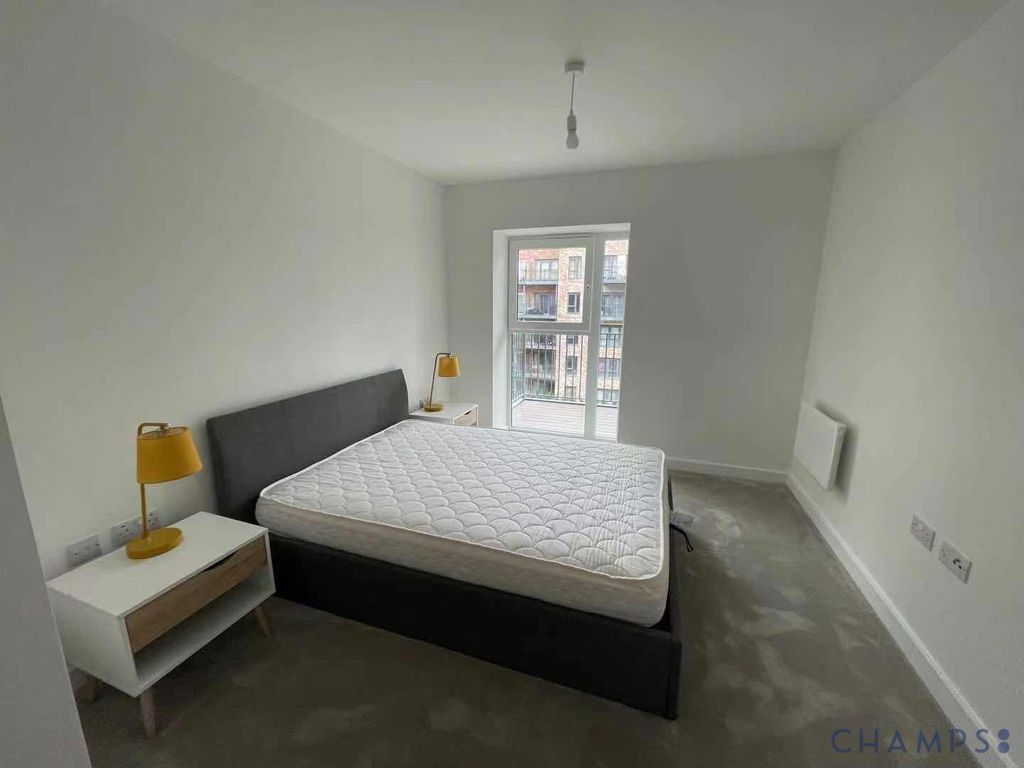 Property photo 2 of 6 Gallery